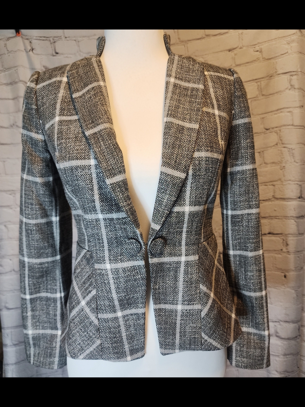 White House Black Market Gray Windowpane Blazer